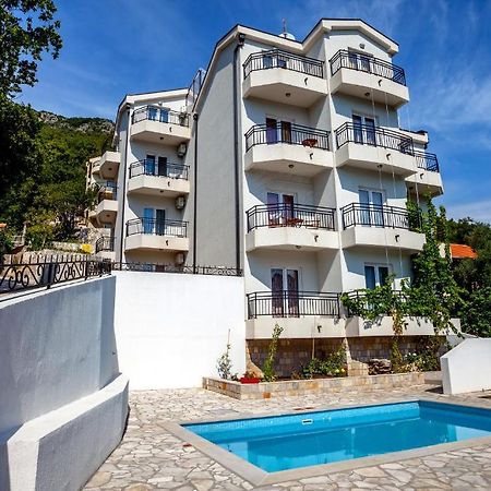 Villa Maria Apartments Kamenari Exteriér fotografie